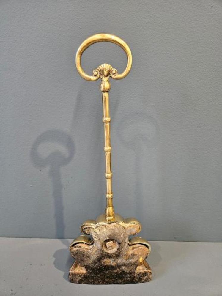 Victorian Cast Brass and Iron Door Stop  - Image 5