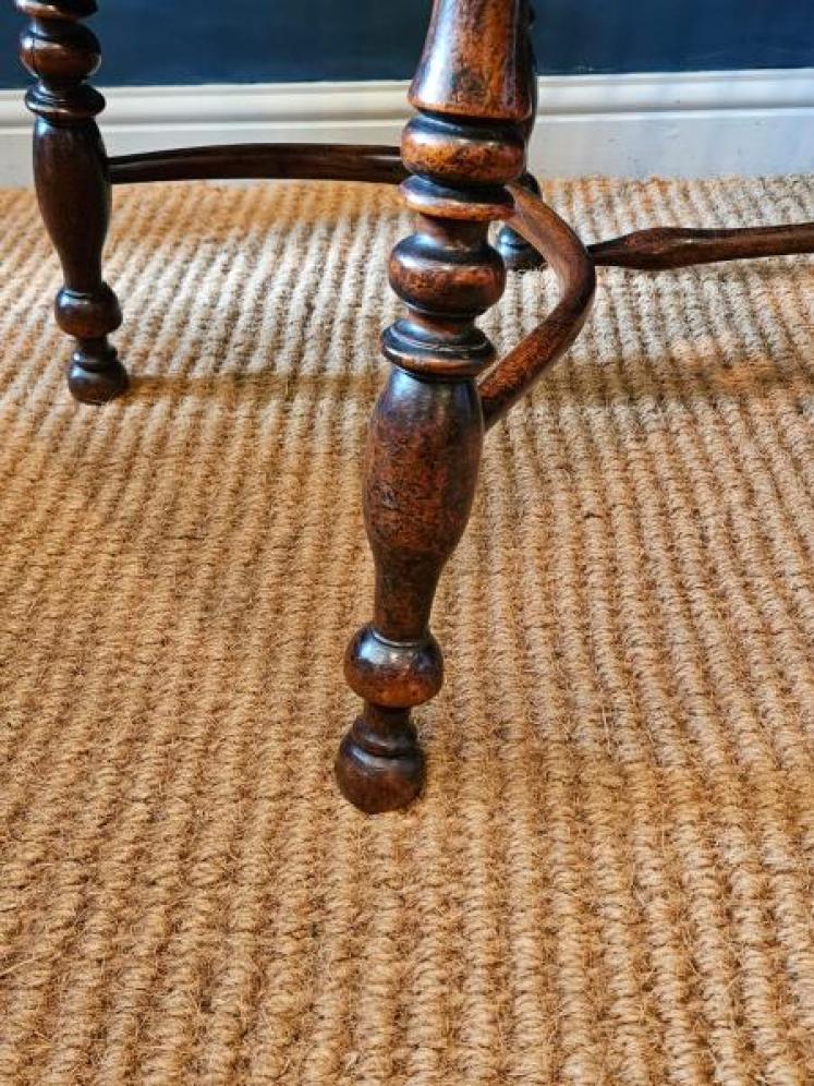 Superb Yew Wood High Back Windsor Chair  - Image 4