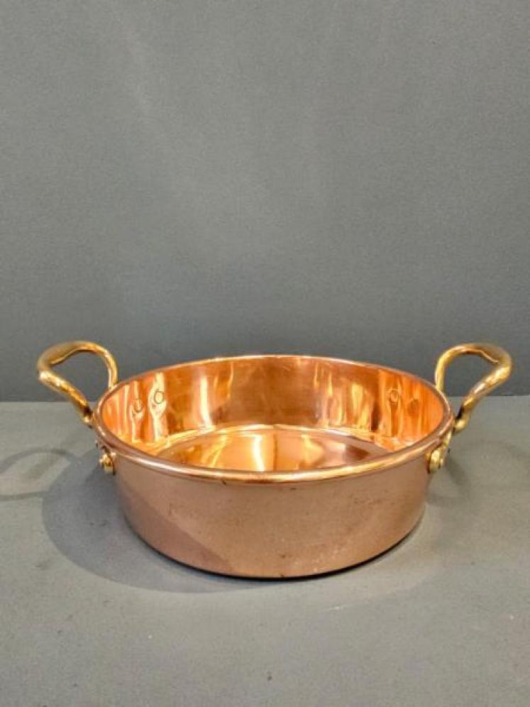 Immaculate Victorian Copper Cream Pan - Image 2