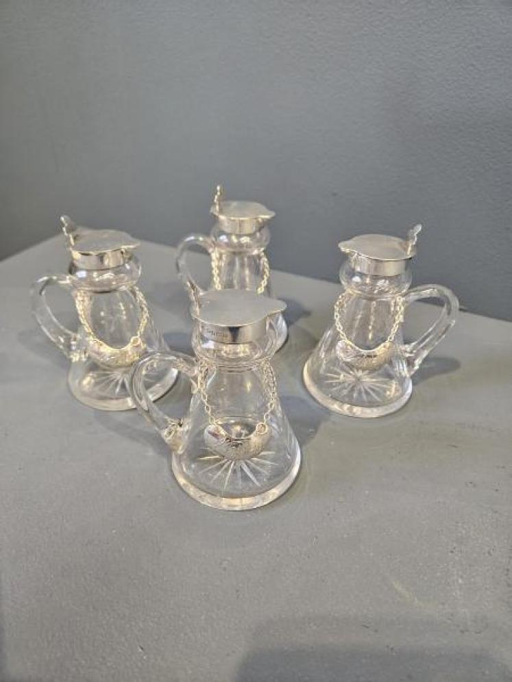 Matching Hallmarked Set of 4 Whisky Noggins - Image 3