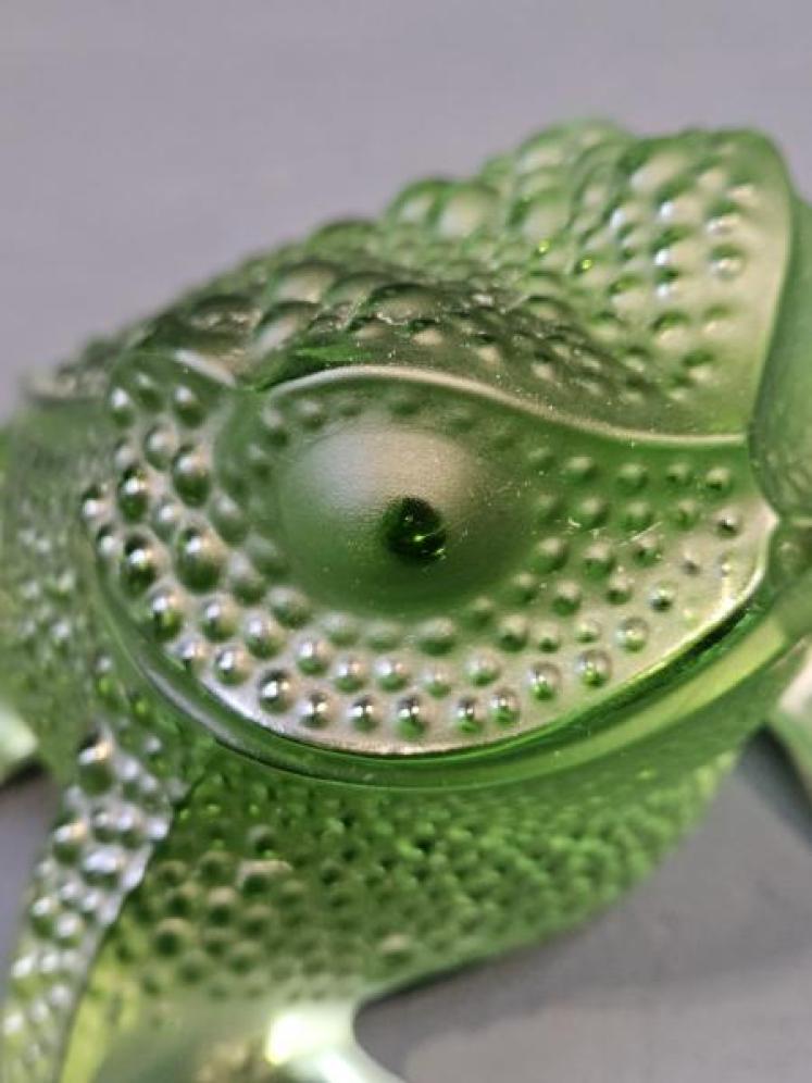 Large Lalique Toad - Image 5