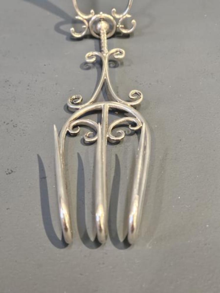 Rare Scottish Silver Toasting Fork - Image 6