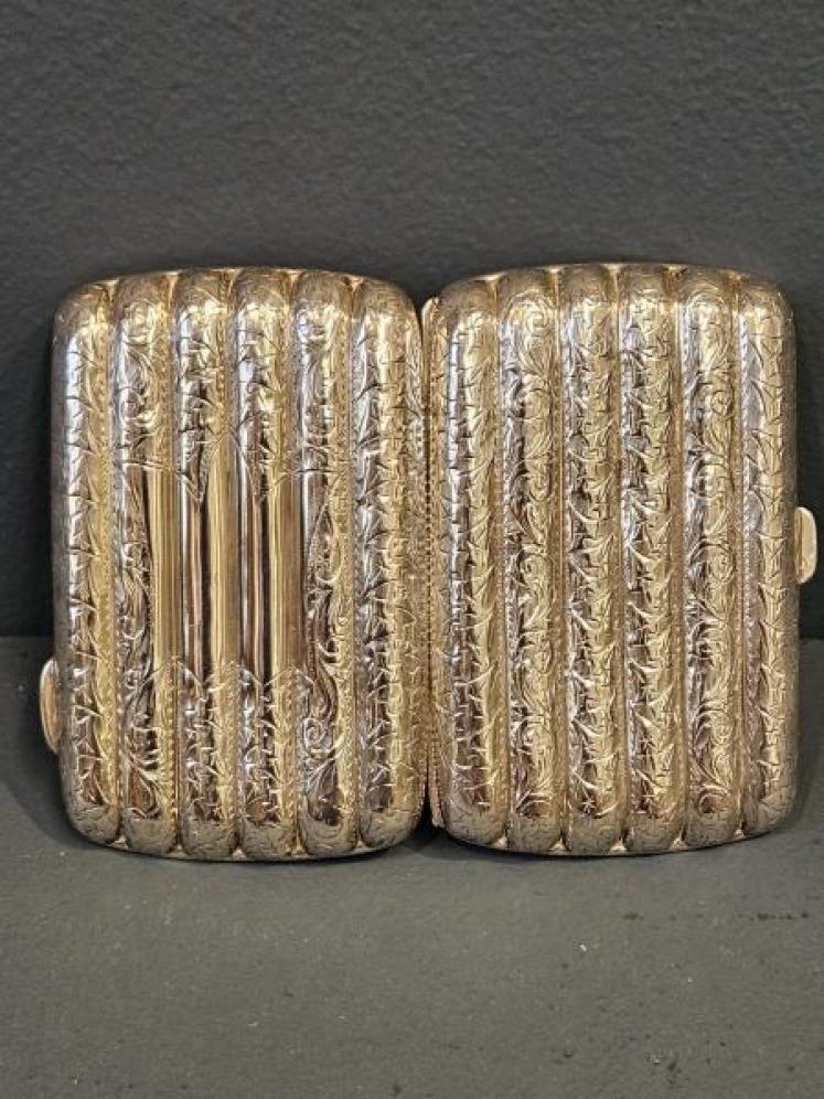 Edwardian Chased Cast Silver Cheroot Case - Image 6