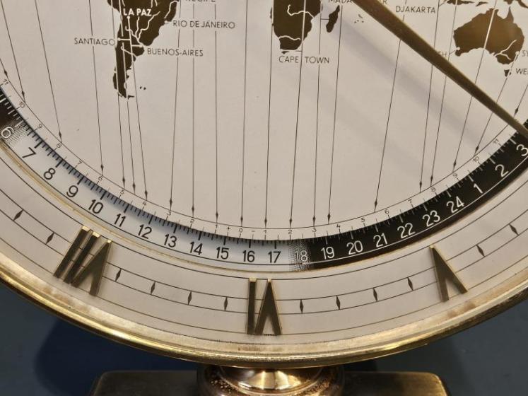 1950's Kienzle Mechanical World Clock  - Image 4