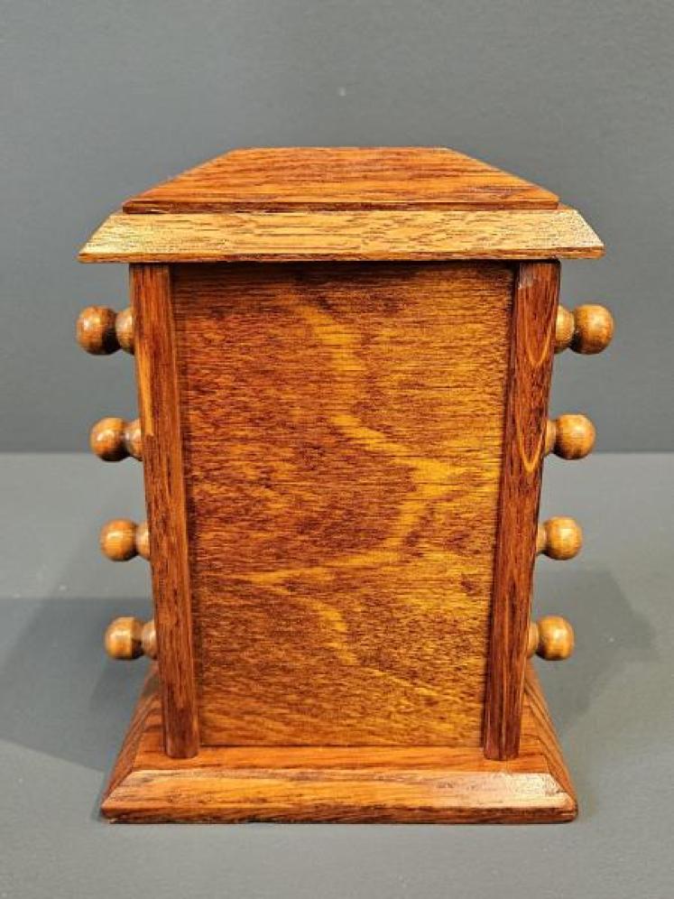 Edwardian Oak Perpetual Desk Calendar - Image 2