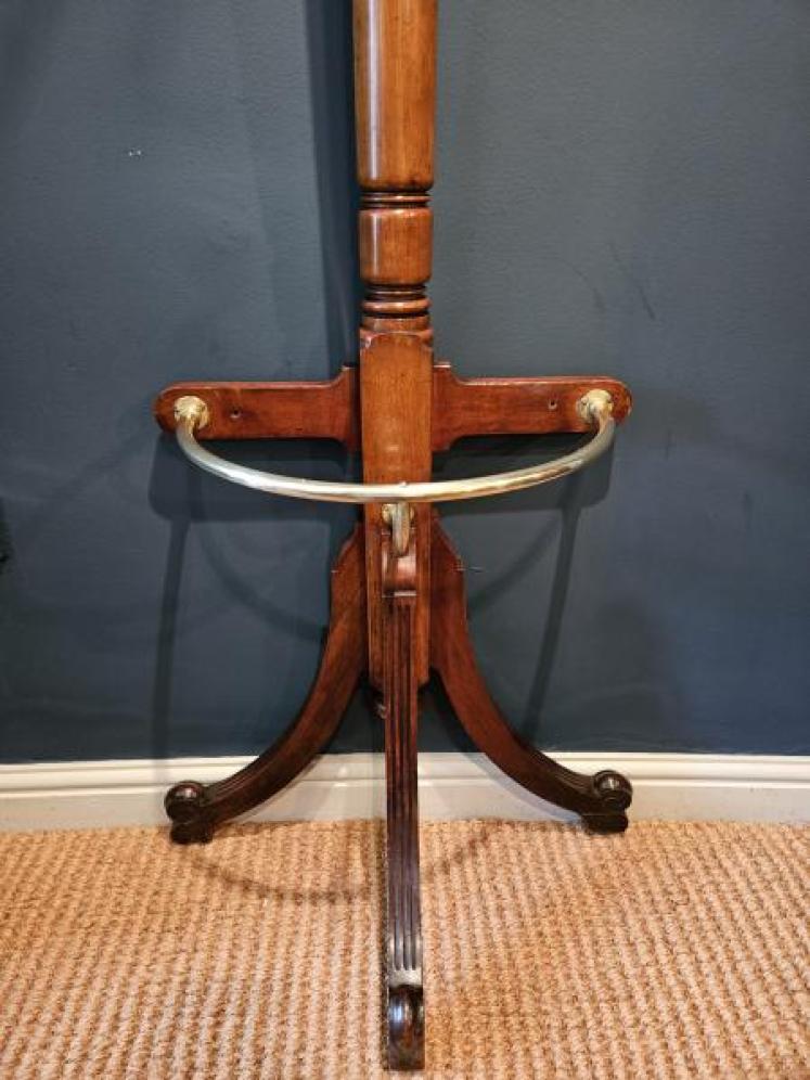 Superb Walnut Hall Stand in the Manner of Shoolbred - Image 4