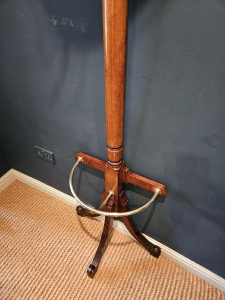 Superb Walnut Hall Stand in the Manner of Shoolbred - Image 6