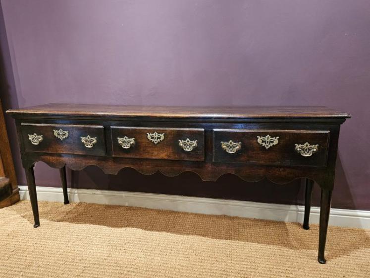 George II Shallow Proportioned Oak Dresser - Image 1