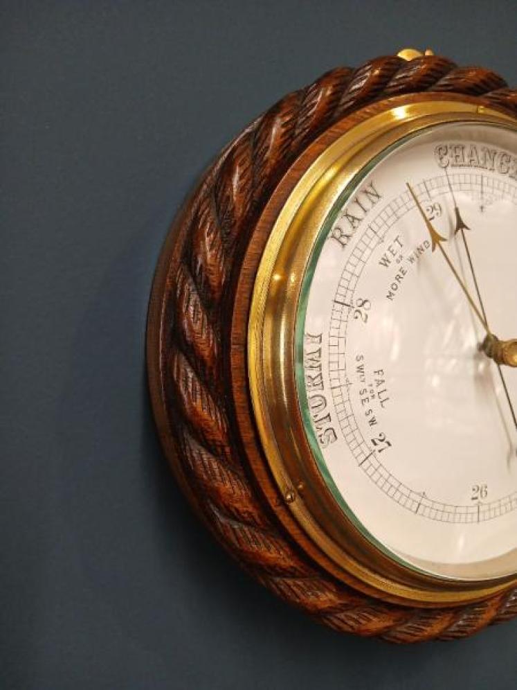 Large 11" Victorian Oak Ship's Barometer - Image 2