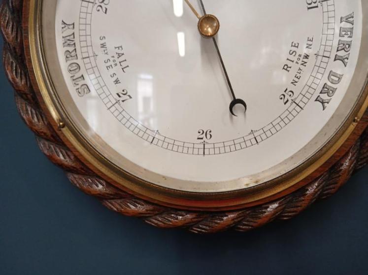 Large 11" Victorian Oak Ship's Barometer - Image 5