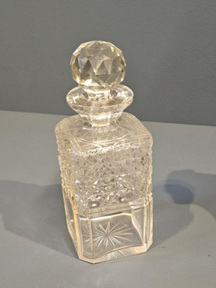 Victorian Oak Single Bottle Tantalus - Image 5