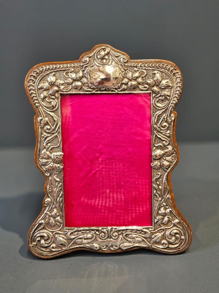 Embossed Edwardian Silver Art Nouveau Photo Frame  - Image 1
