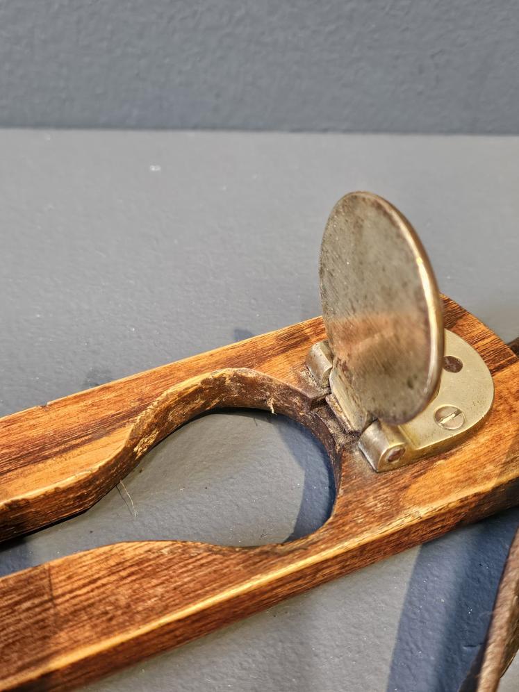 Victorian Ash Game Bird Carrier  - Image 3