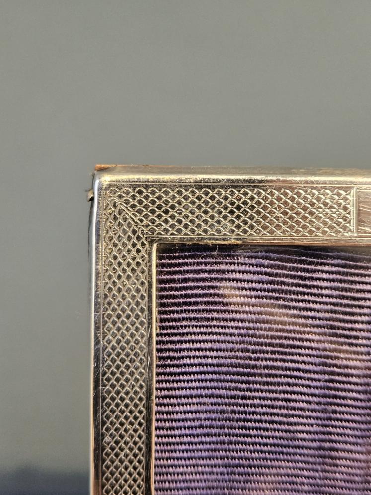 Small George V Engine Turned Silver Photo Frame - Image 2
