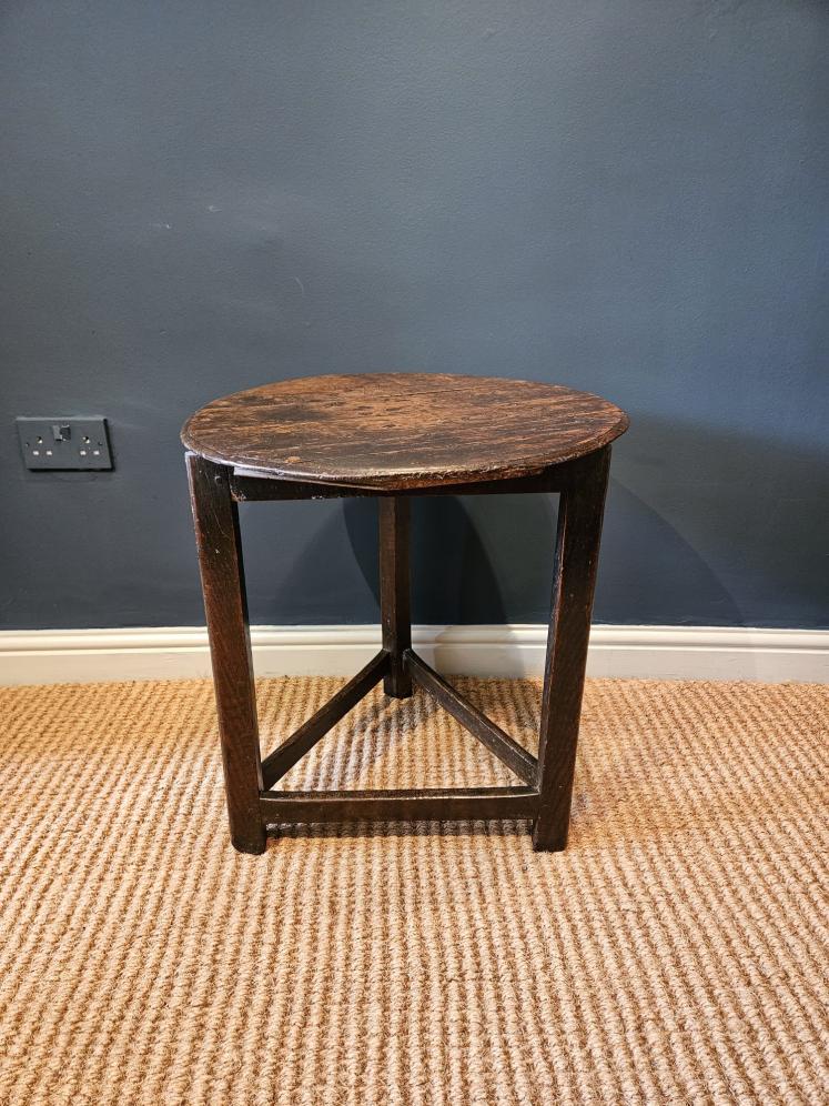 Primitive George III Welsh Oak Cricket Table  - Image 1