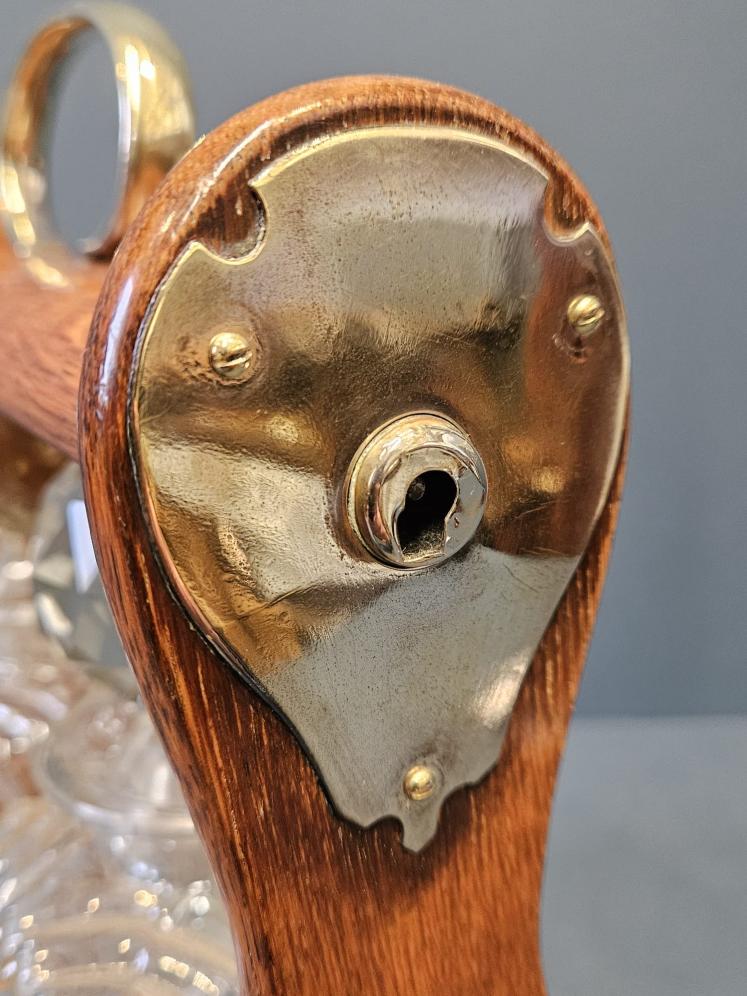 Victorian Oak and Silver Plated 2 Bottle Tantalus  - Image 7