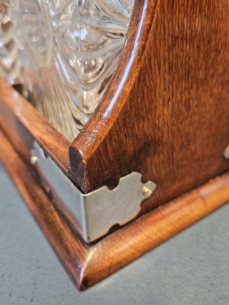 Victorian Oak and Silver Plated 2 Bottle Tantalus  - Image 6
