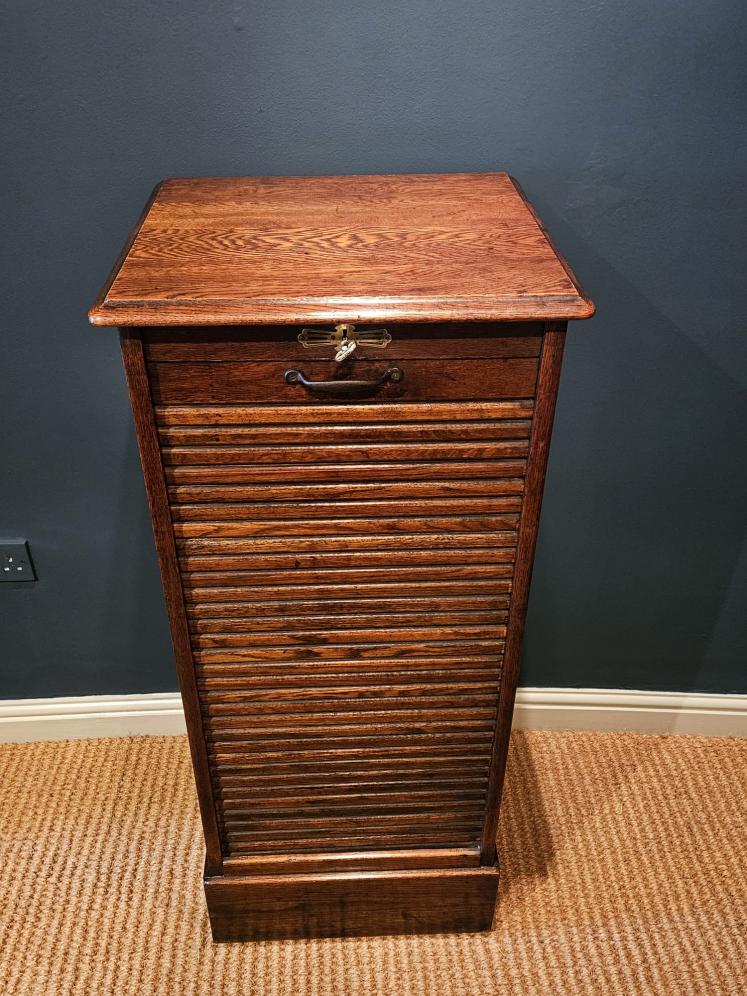 Victorian Oak Tambour Front Filing Cabinet  - Image 5