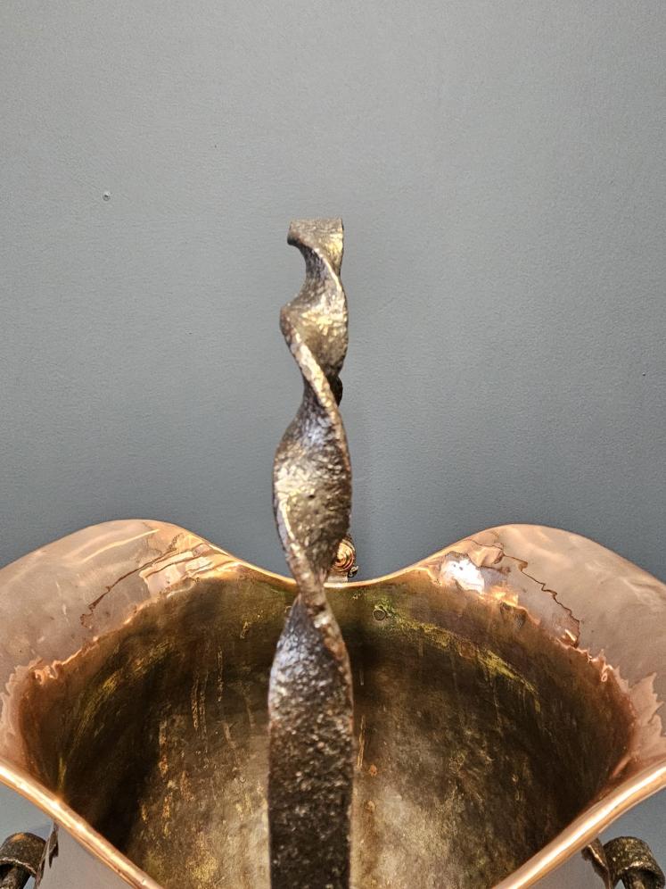 Arts and Crafts Copper and Wrought Iron Coal Scuttle - Image 3