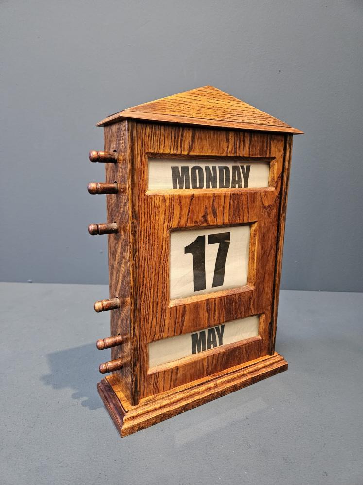 Large Edwardian Oak Perpetual Desk Calendar - Image 6