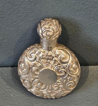 Victorian Floral Design Silver Scent Bottle