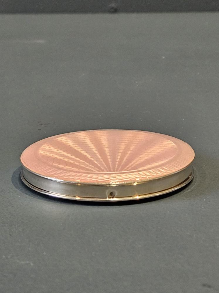 Silver and Pink Engine Turned Enamel Compact - Image 1