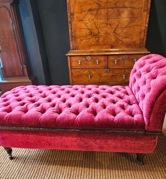 Victorian Chaise Longue - Image