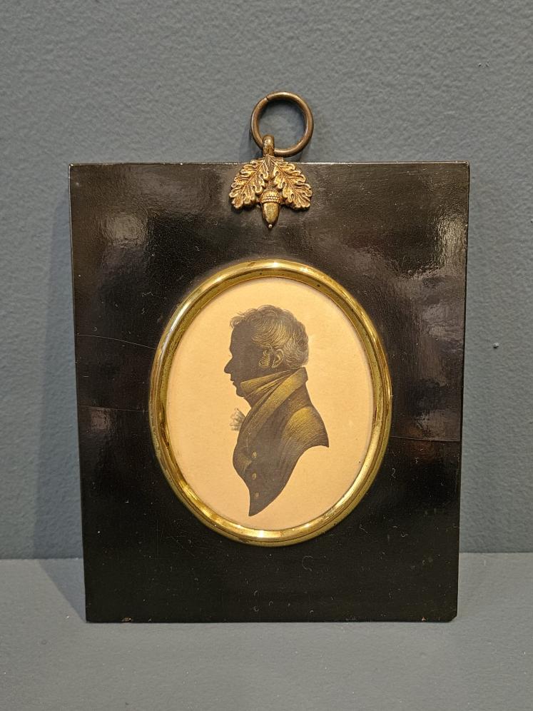 Victorian Framed Silhouette of a Gentleman - Image 1
