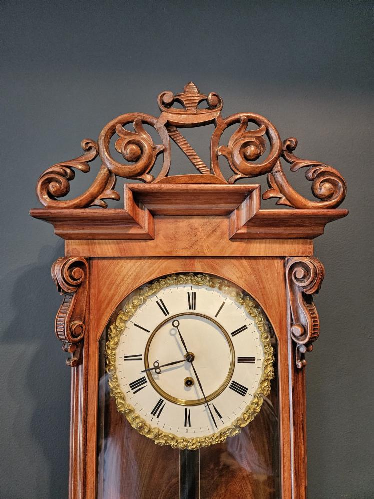 Superb Single Weight Vienna Regulator - Image 3