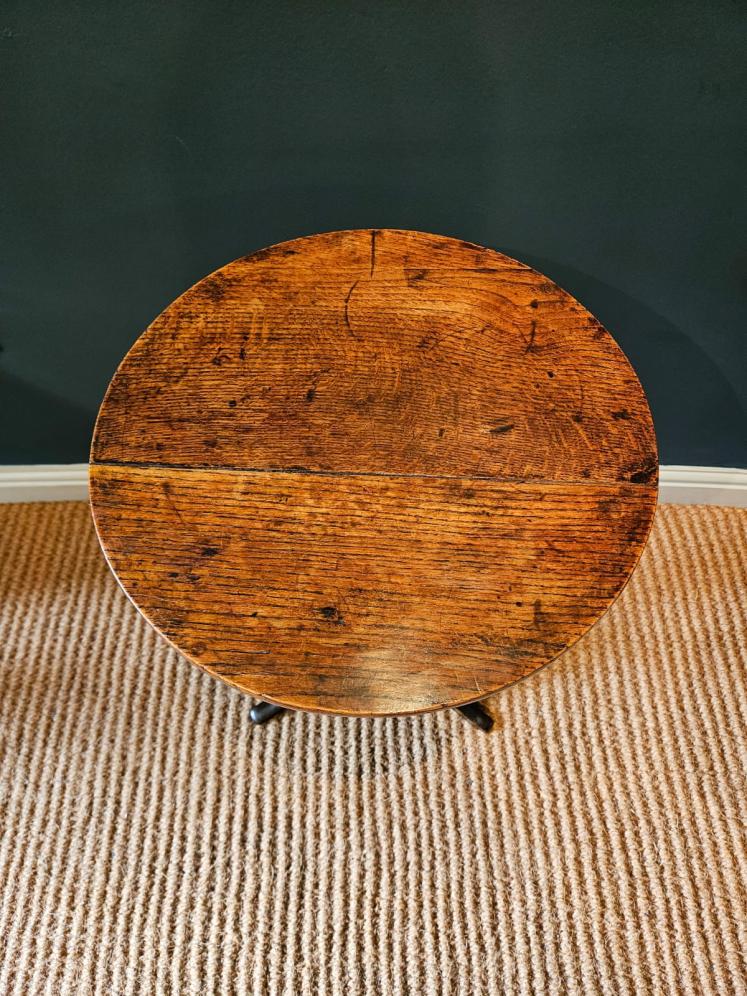 Small George III Oak Tripod Table - Image 2