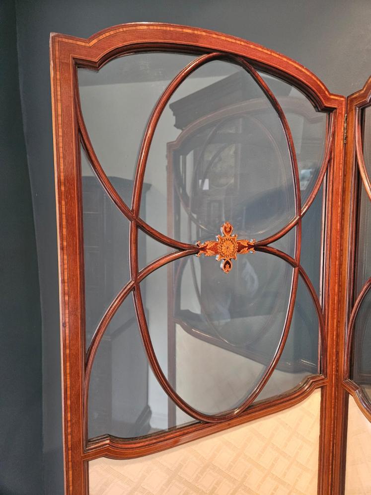 Outstanding Quality Edwardian Inlaid Mahogany Room Screen - Image 8