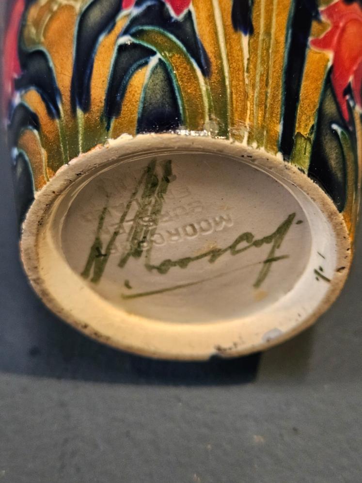 Superb Moorcroft Cornflower Vase  - Image 5