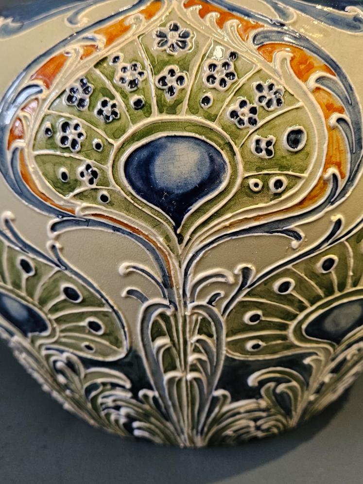 Moorcroft Peacock Feathers Florin Jardiniere - Image 2