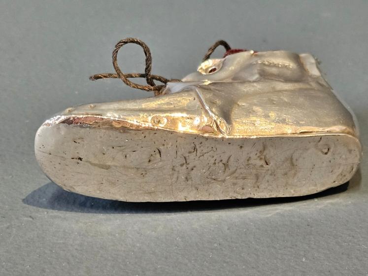 Edwardian Silver Child's Boot Pin Cushion - Image 4