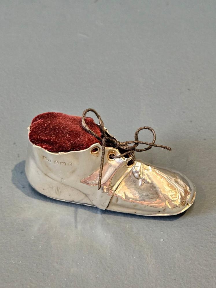 Edwardian Silver Child's Boot Pin Cushion - Image 1