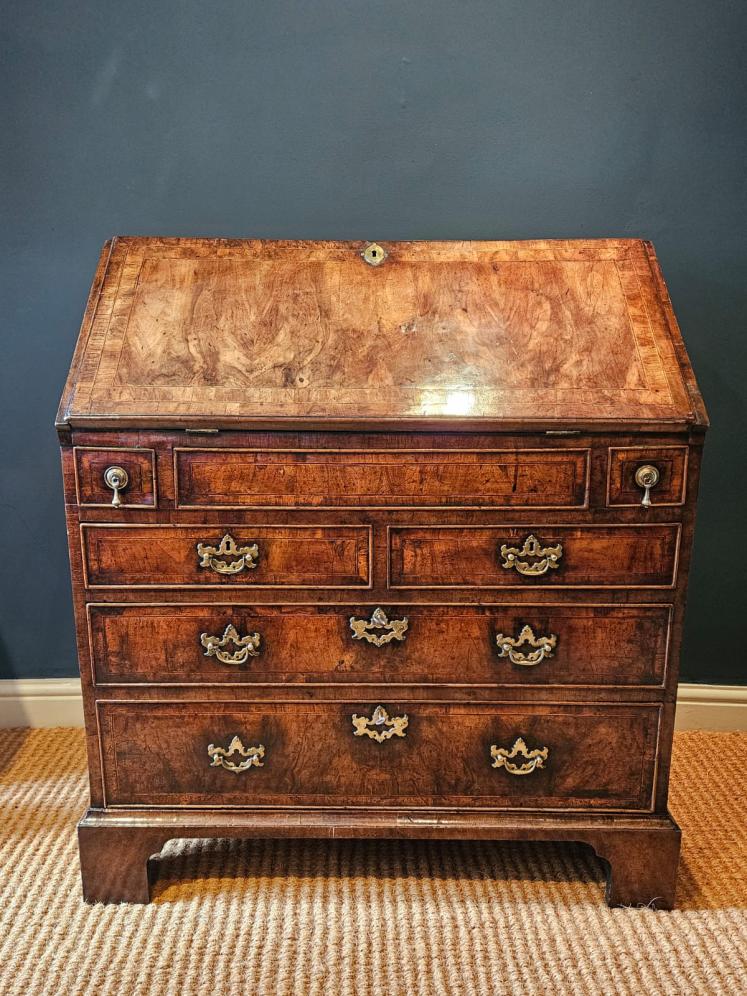 George I Walnut Bureau  - Image 1