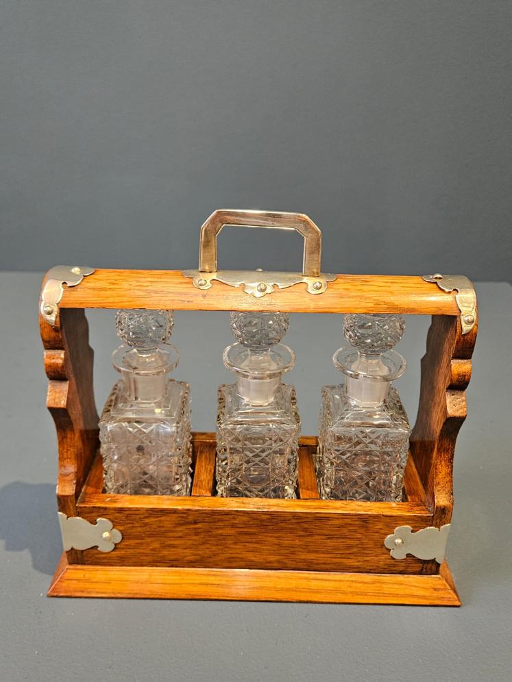 Victorian Oak Miniature Tantalus  - Image 5