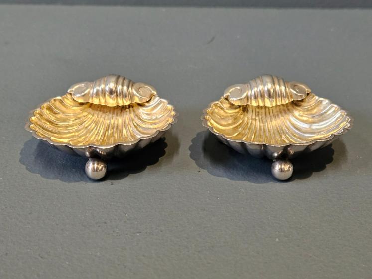 Pair of Victorian Silver Gilt Salts - Image 2
