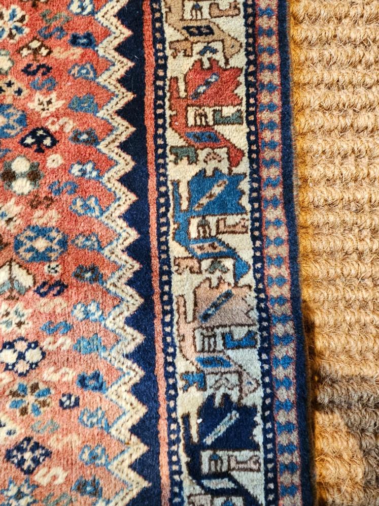Persian Hand Knotted Qashqai Pure Wool Rug  - Image 8