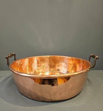 Early Victorian Large Copper Cream Pan