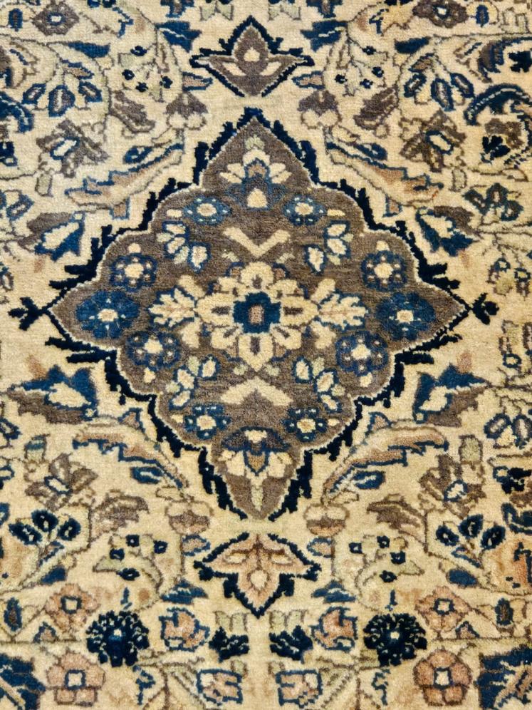 Persian Kashan Rug - Image 2