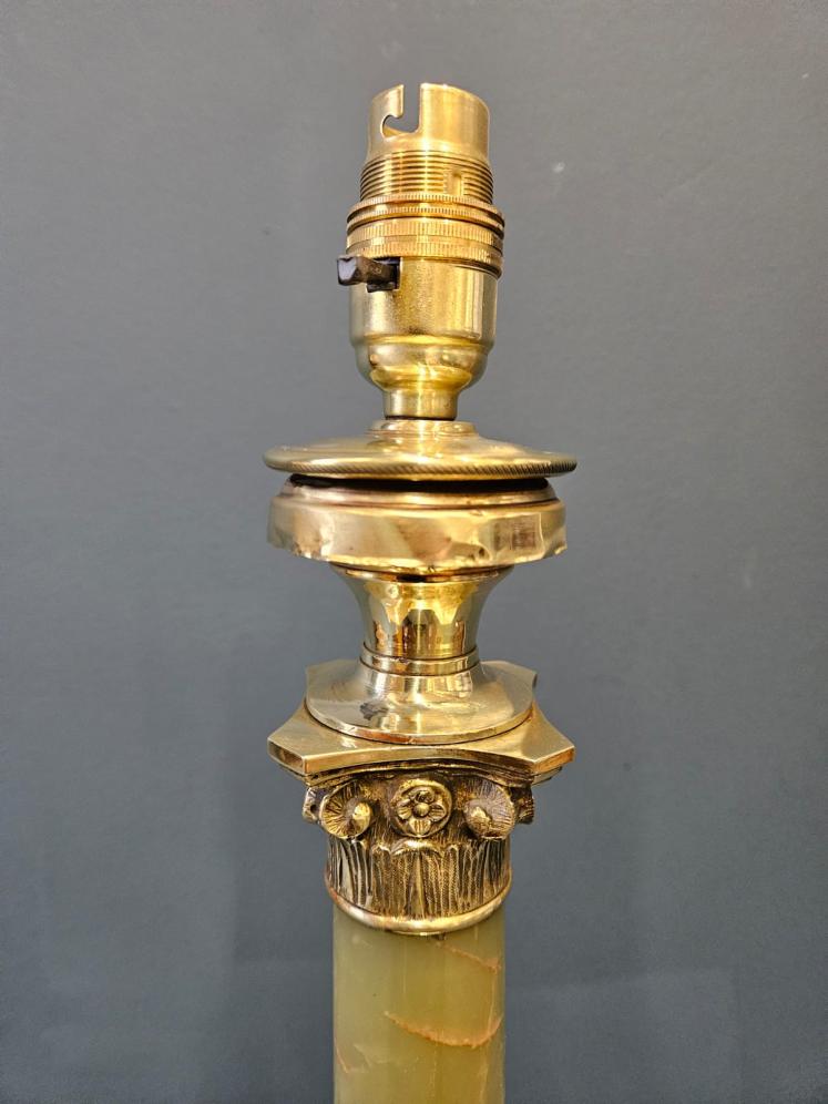 Late Victorian Brass and Marble Table Lamp - Image 3
