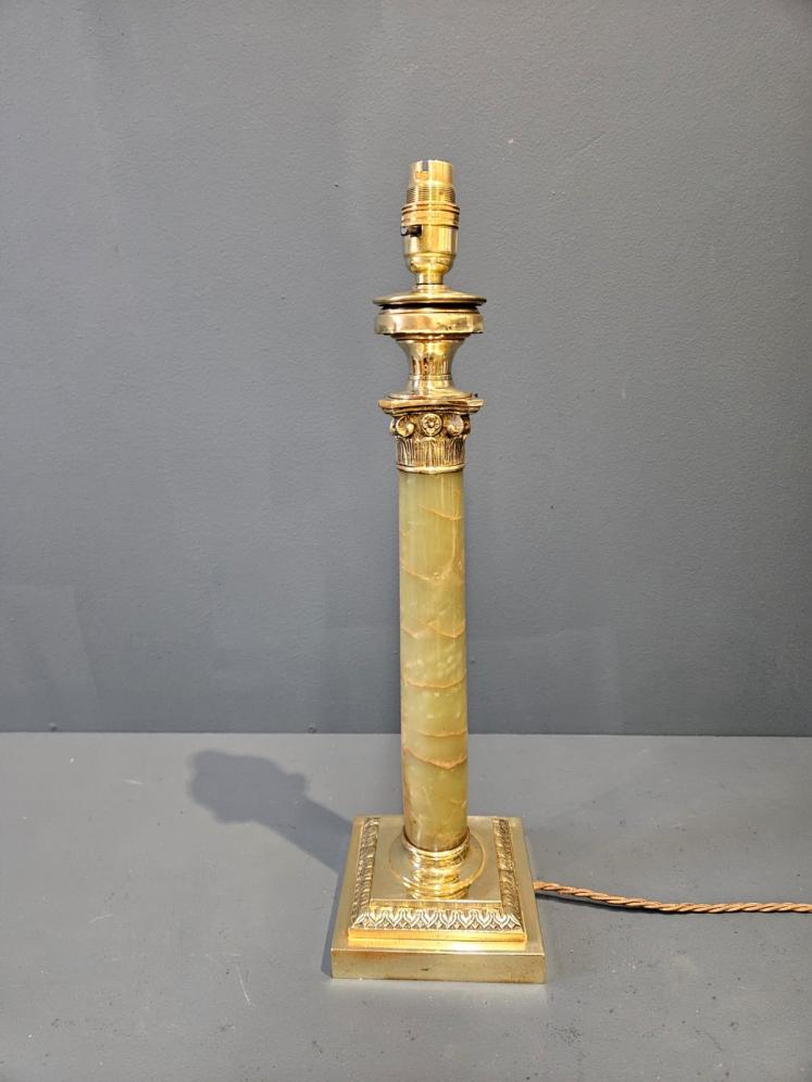 Late Victorian Brass and Marble Table Lamp - Image 1