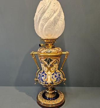 Immaculate Victorian Royal Doulton Lambeth Ware Oil Lamp