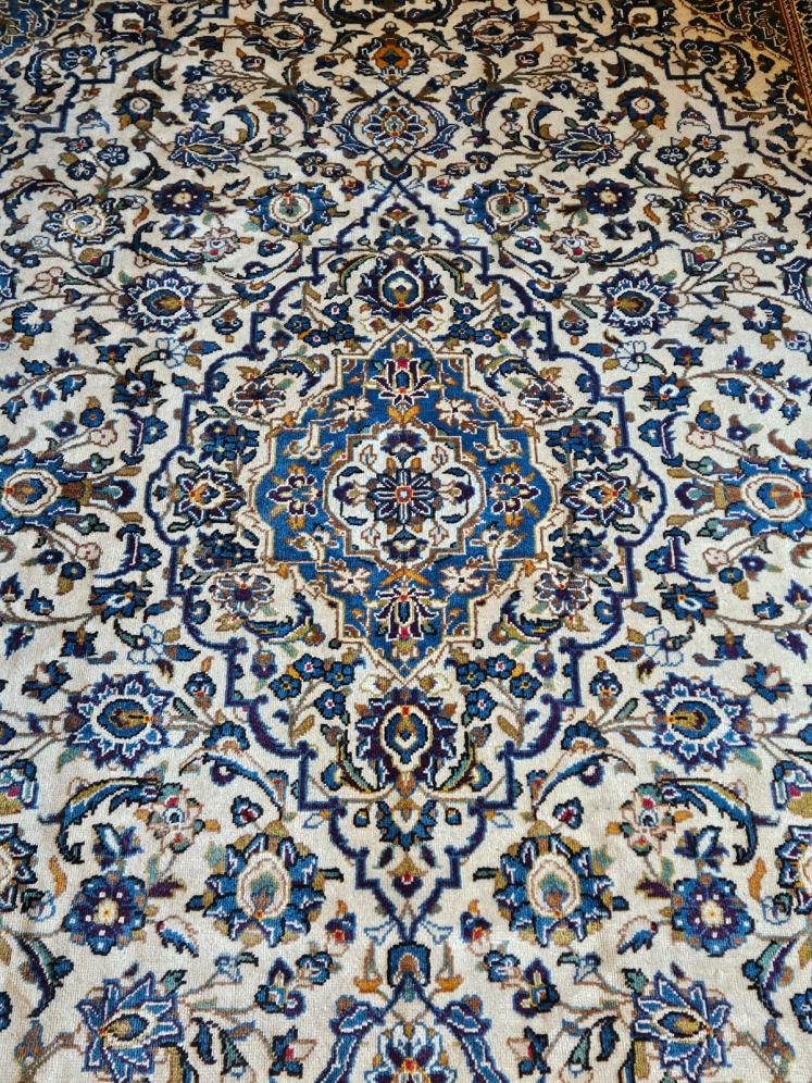 Superb Persian Kashan Pure Wool Rug - Image 8