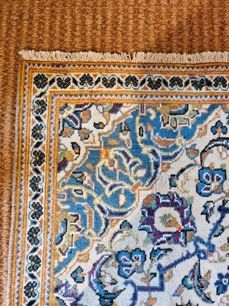 Superb Persian Kashan Pure Wool Rug - Image 4