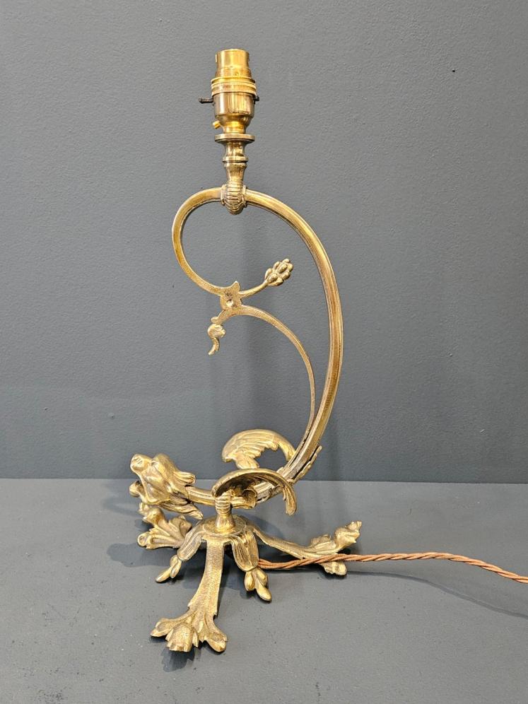 Unusual Late Victorian Brass Griffin Table Lamp - Image 3