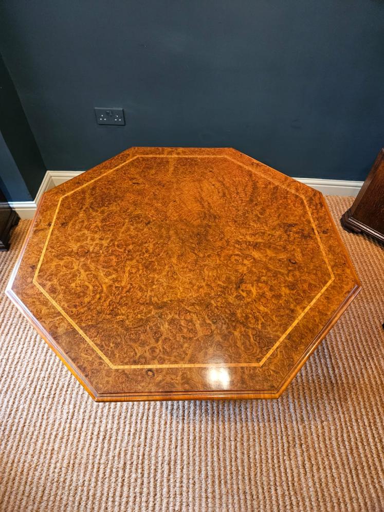 Large Superb Victorian Burr Walnut Octagonal Coffee Table  - Image 2