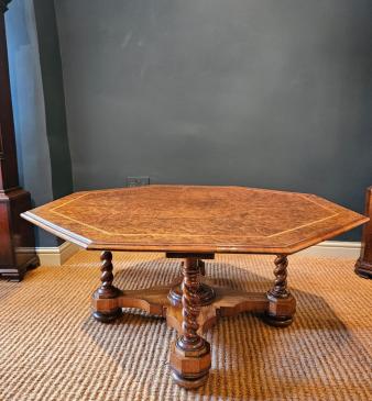 Large Superb Victorian Burr Walnut Octagonal Coffee Table 