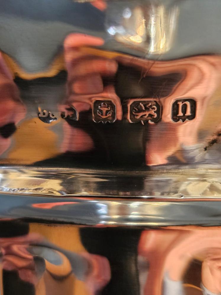 Pair of Silver Trumpet Vases - Image 8